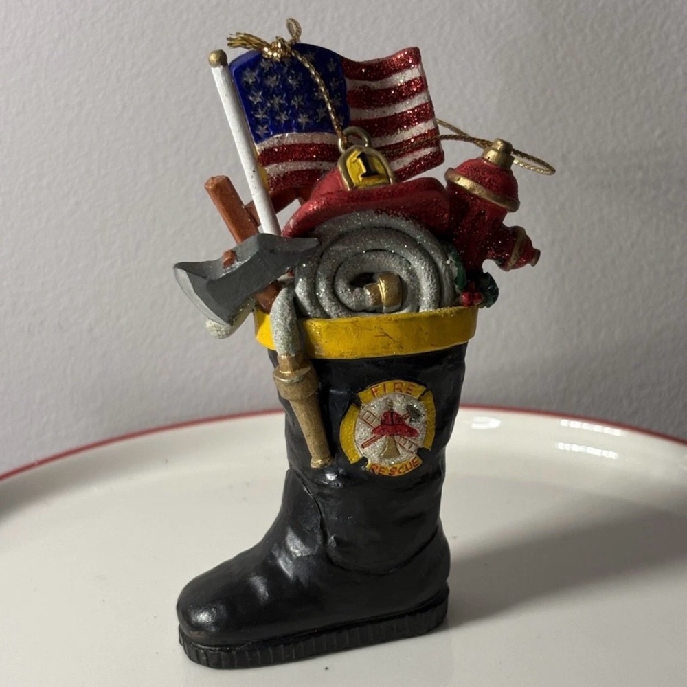 Santas World Kurt Adler New York Firefighter Rescue Boot Ornament Patriotic